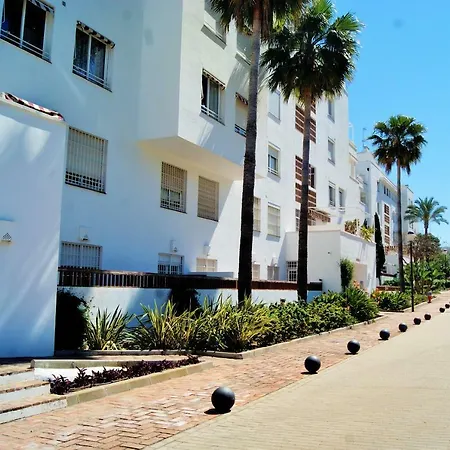 Espuma De Mar Apartment. Pool And Parking.torremolinos Apartment